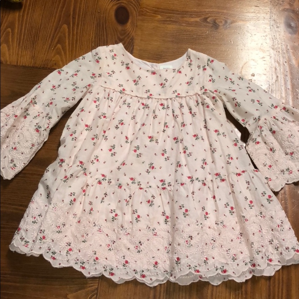 Floral pink gap dress